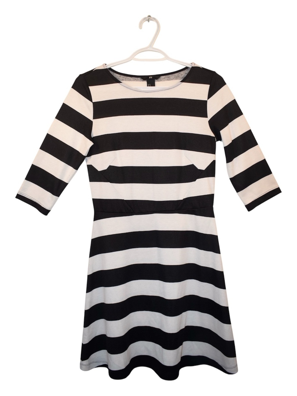 H&M Black and White Striped Long Sleeve Fit-and-Flare Dress